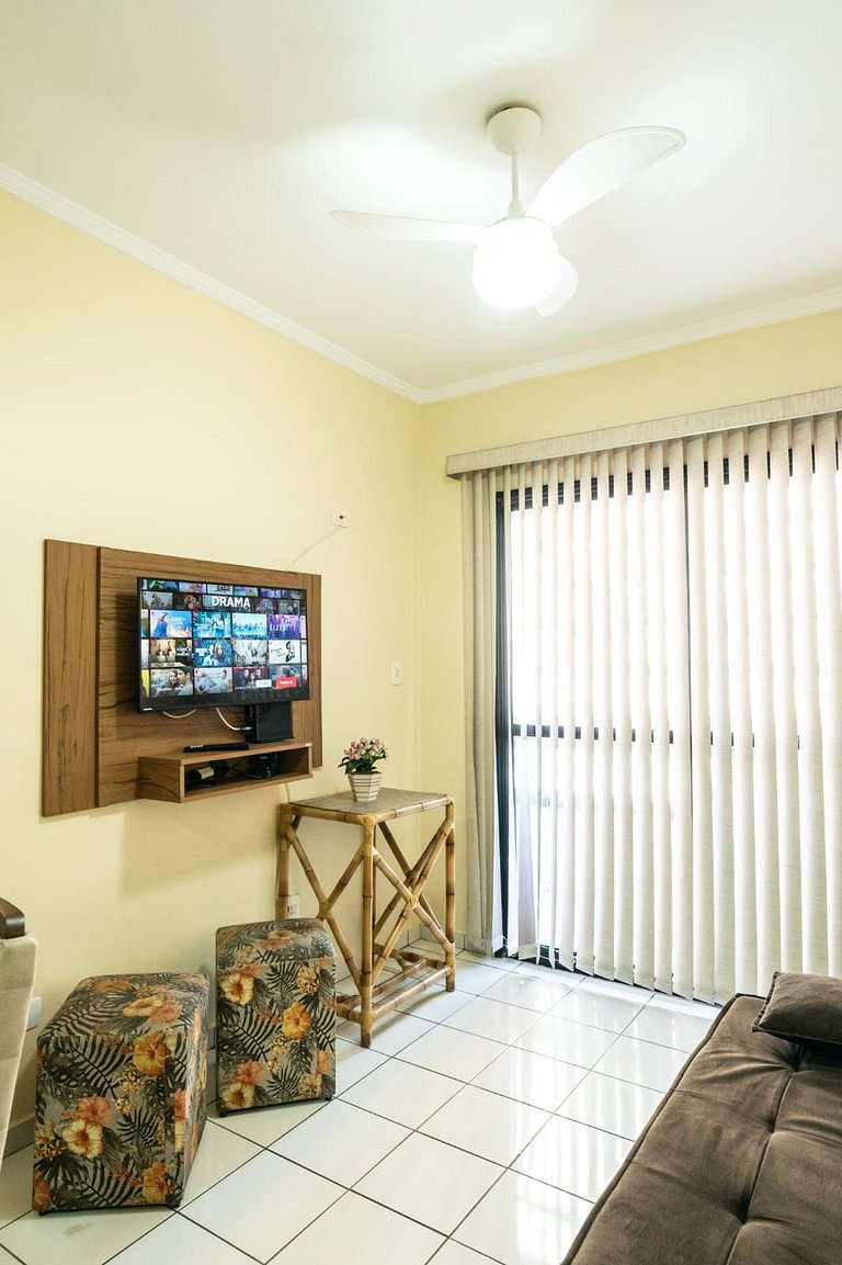 Frente Vista Mar - Varanda WI-FI e Ar 10m da praia