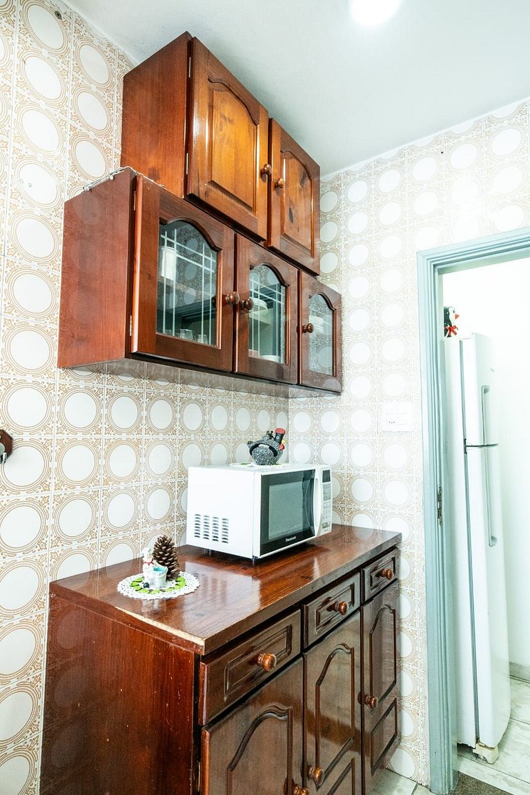 Boqueirão Praia Mar 250m da praia - 2 dorm e WI FI