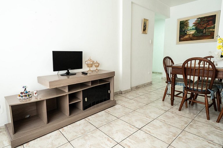 Boqueirão Praia Mar 250m da praia - 2 dorm e WI FI