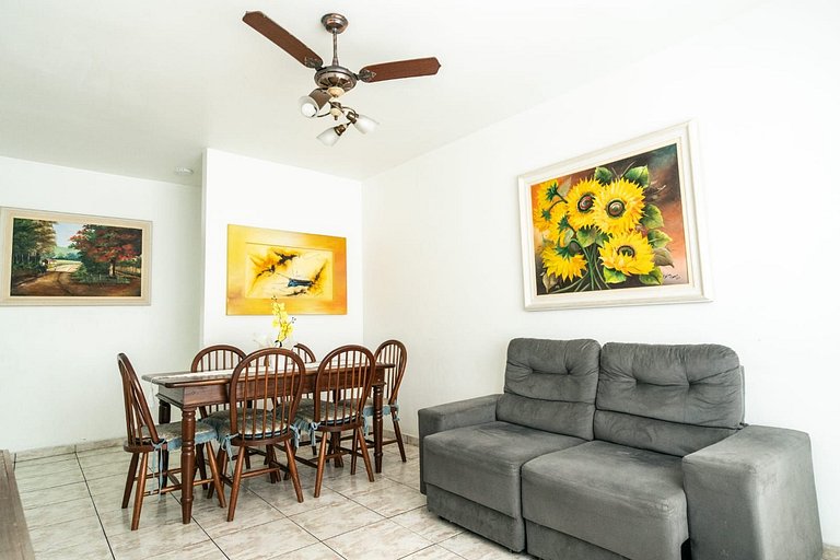 Boqueirão Praia Mar 250m da praia - 2 dorm e WI FI