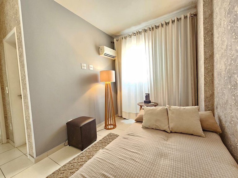 Vista Mar 300m praia -Wifi c/Varanda/2dorm/ar cond