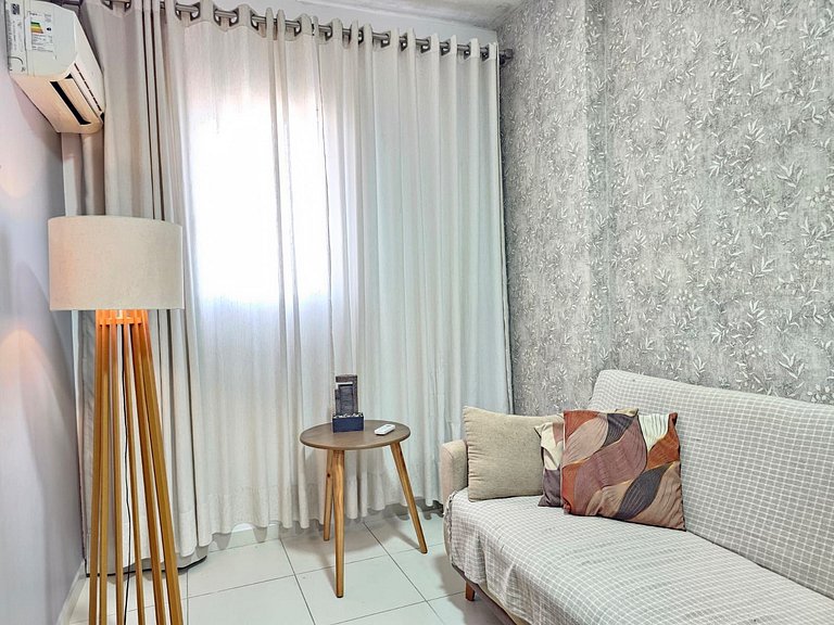 Vista Mar 300m praia -Wifi c/Varanda/2dorm/ar cond